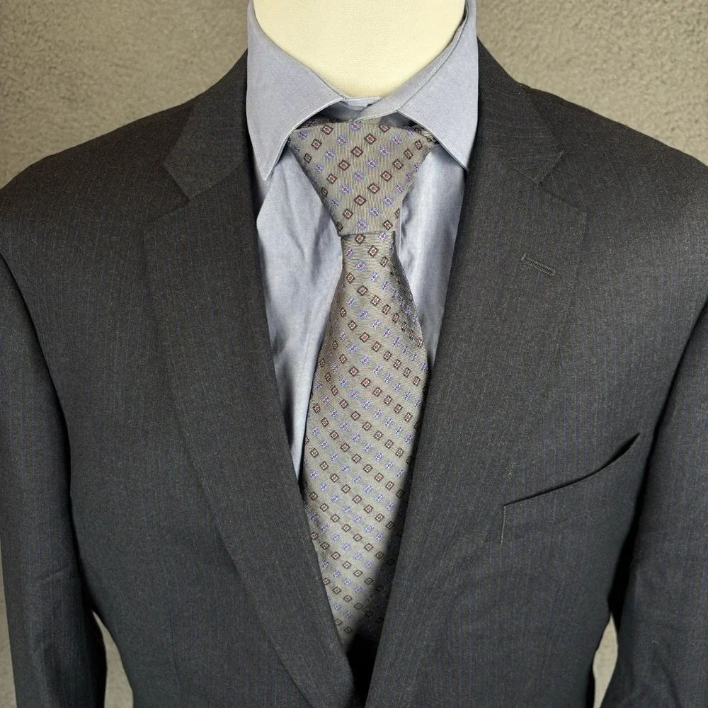 J‎ Hilburn 2 Piece Suit Mens 42R Blazer 36x29 Pant Dark Gray Blue Pinstripe